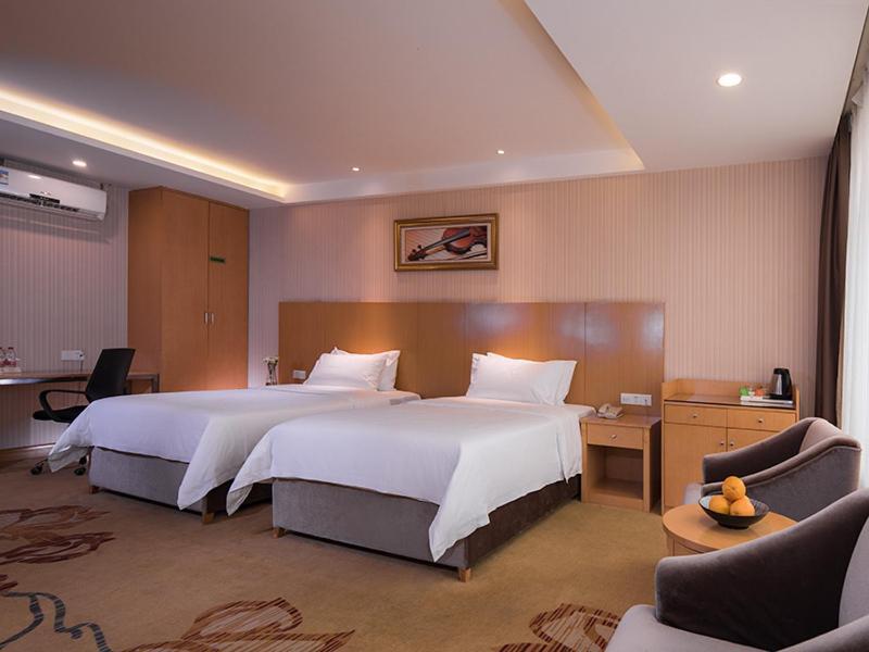 Vienna 3 Best Hotel Dongguan Liaobu Veicle City エクステリア 写真