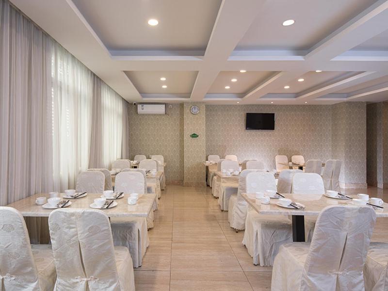 Vienna 3 Best Hotel Dongguan Liaobu Veicle City エクステリア 写真